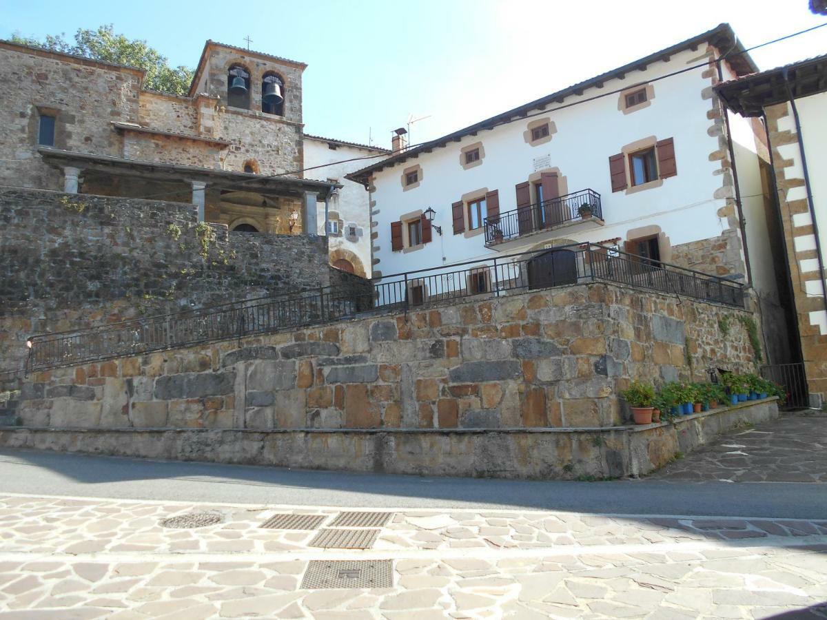 Casa Rural Juankonogoia Urrotz Exterior photo
